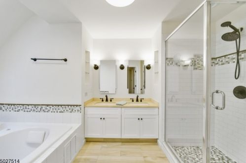 27 Twombly Ct, Morristown NJ  07960-5503 exterior