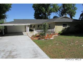9226 Point O Woods Dr, Inverness, FL 34450-1806