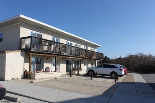 401 37th St, Brigantine City, NJ 08203-1512