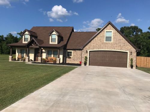 4829 Hollis Ln, Orange, TX 77630-1631