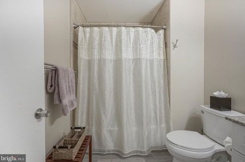 9 Flemish Way, Lumberton Township NJ  08048-4527 exterior