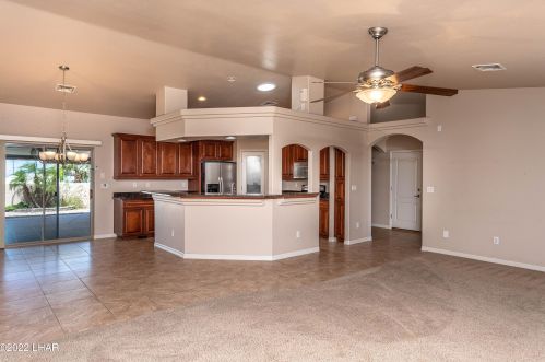 879 Window Rock Plz, Lake Havasu City AZ  86406-7374 exterior