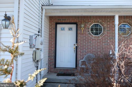 6 Keefer Way, Navy Sup Dpt, PA 17055-9214