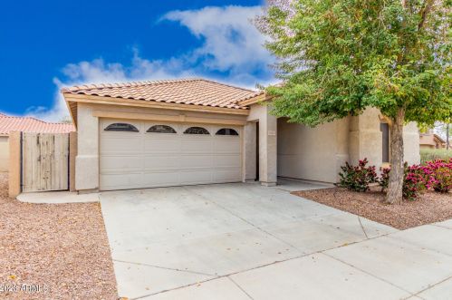 16121 170th Ave, Sun City, AZ 85388-1362