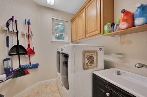 12217 Conservancy Way, Rancho Cordova CA  95742-7763 exterior