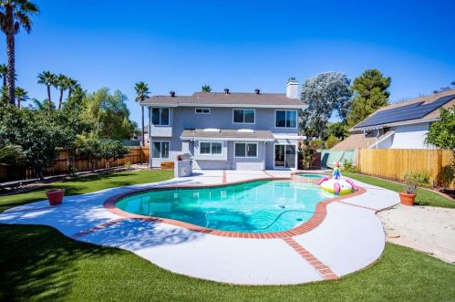 2289 Greenfield Dr, El Cajon, CA 92019-1165