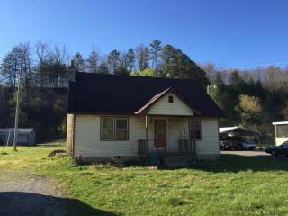 283 Laurel Heights Rd, Manchester, KY 40962-6713