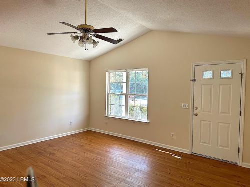 12 Blacksmith Cir, Beaufort, SC 29906-8560