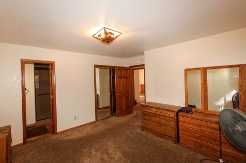 1253 Panorama Dr, Big Bear City CA  92314-9828 exterior