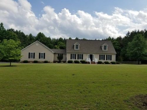 1402 Piney Grove Rd, Foneswood, VA 22572-2846