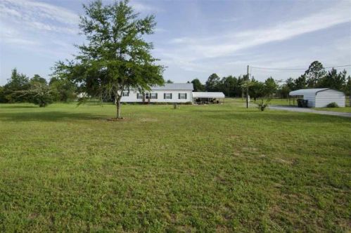 10181 American Farms Rd, Milton, FL 32583-9338