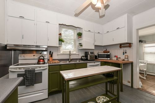 801 Main St, West Bend WI  53090-9800 exterior