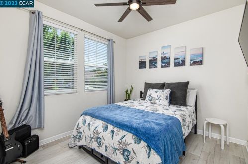 4086 Freesia Dr, Oakley CA  94561-1944 exterior