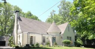 802 Crescent Rd, Nashville, TN 37205-1920
