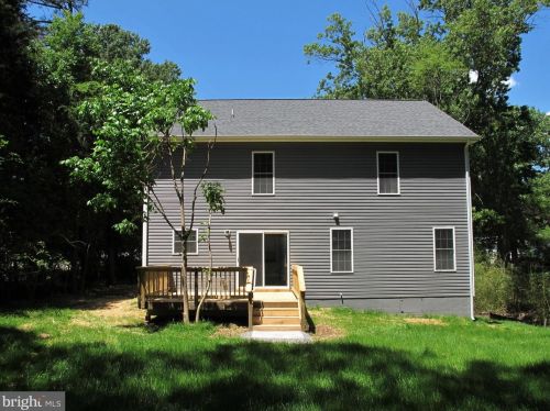 61 Lee St, Montross VA  22520-2776 exterior
