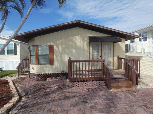 62 Nancy Ln, Fort Myers Beach, FL 33931-2942