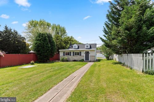 3660 4th St, Harrisburg, PA 17110-1510