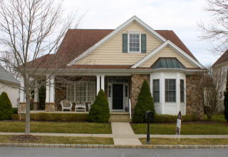 11 Peregrine Dr, Washington, NJ 07882-3026