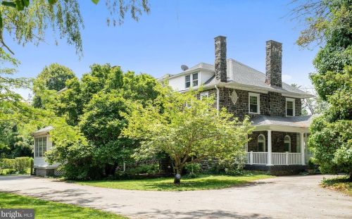401 College Ave, Haverford, PA 19041-1009