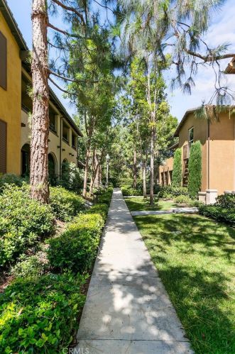 37 Stepping Stone, Irvine, CA 92603-4207