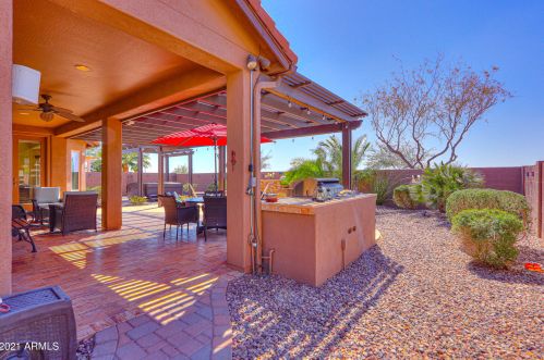 5187 Pueblo Dr, Eloy AZ  85131-3099 exterior