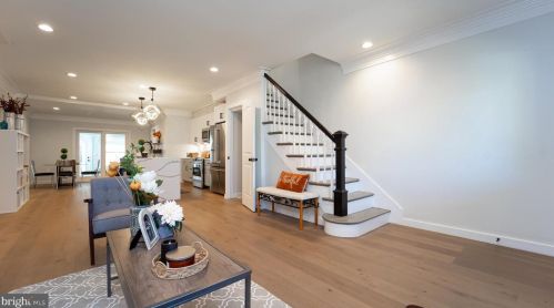 2905 12th St, Washington, DC 20017-2407
