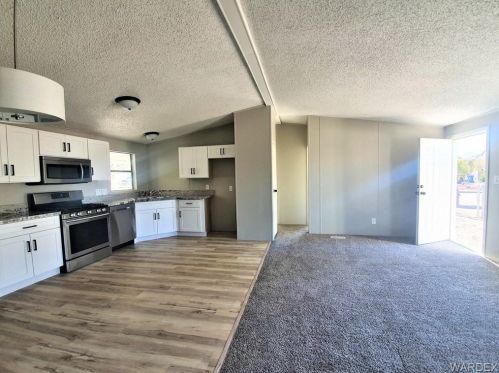 1801 Wendell Ave, Bullhead City AZ  86442-8148 exterior