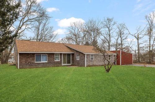 361 Bulgarmarsh Rd, Tiverton, RI 02878-3865