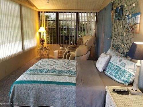 622 Royal Tern Dr, Sebastian FL  32976-7360 exterior