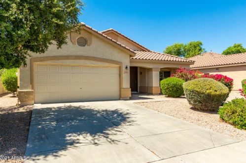 3564 Santa Fe Ln, Gilbert, AZ 85297-7409