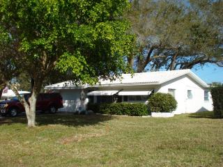 14091 94th Pl, Largo, FL 33776-1255