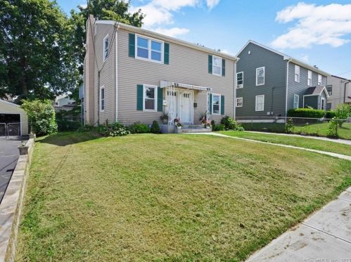 719 Queen St, Bridgeport CT  06606-3379 exterior