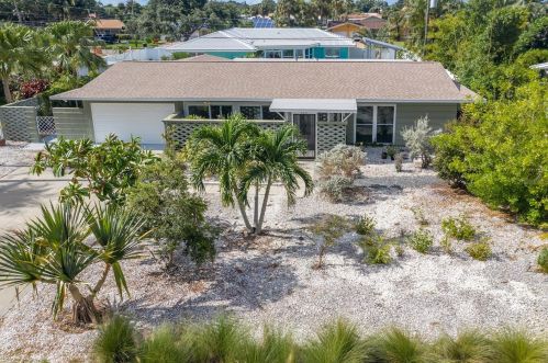 4091 50th Ave, Saint Petersburg, FL 33711-4727