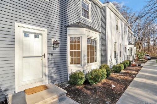 110 New Norwalk Rd, New Canaan, CT 06840-4716