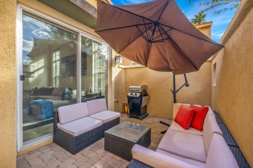 52185 Rosewood Ln, La Quinta CA  92253-7888 exterior