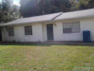 2540 Lake Dr, Deland, FL 32724-3267