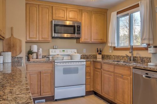 53 American Ave, Keene NH  03431-4803 exterior