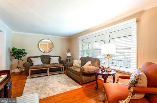 104 Shenandoah Rd, Riverton NJ  08077-3147 exterior