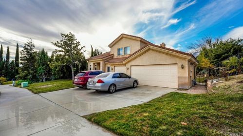 6784 Ridgeline Ave, San Bernardino, CA 92407-5149