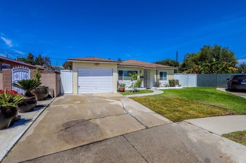 23305 Orchard Ave, Long Beach, CA 90745-5141