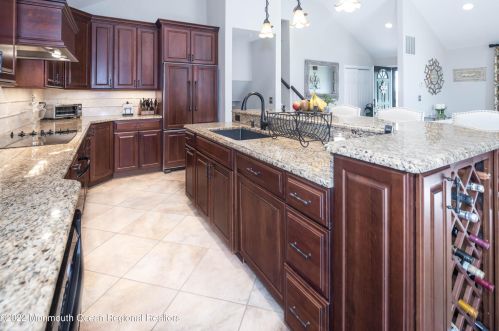 361 Dwight Rd, Middletown NJ  07748-3074 exterior