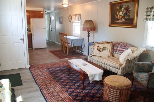 21 Esther Ln, Northwood, NH 03261-3808