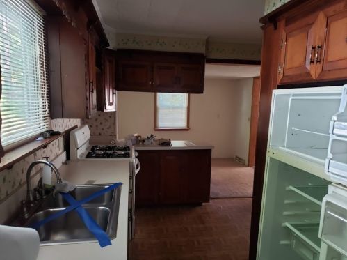 45 Jim Ash Rd, Palmer, MA 01069-9814