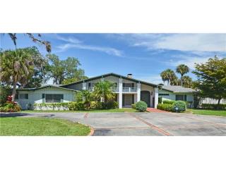 620 Fort Thompson Ave, Labelle, FL 33935-5121