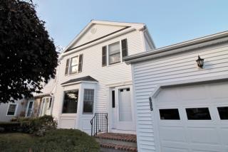 605 Jamestown Rd, Stratford, CT 06614-1608