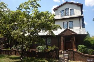 360 Audubon Rd, Englewood, NJ 07631-4312