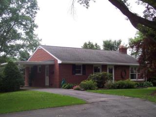 1710 Manor St, Kinderhook, PA 17512-2027