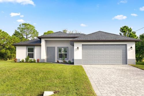 3605 20th Pl, Cape Coral, FL 33909-8306