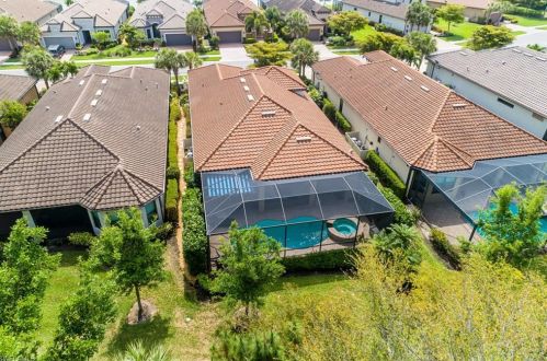 23770 Pebble Pointe Ln, Bonita Springs FL  34135 exterior