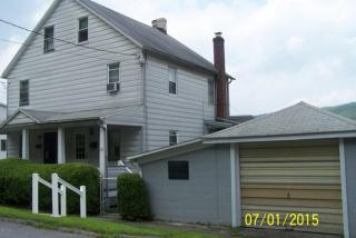 127 Miner St, Coaldale, PA 18218-1020